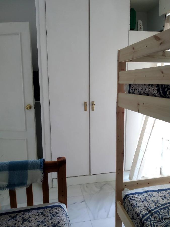 Apartamento Apartamento de cinco plazas en recinto muy tranquilo cerca del mar Benalmádena Exterior foto