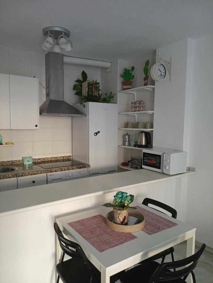 Apartamento Apartamento de cinco plazas en recinto muy tranquilo cerca del mar Benalmádena Exterior foto